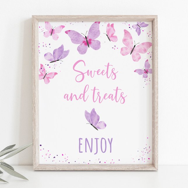 Rosa Lila Butterfly Sweet Treats Birthday Sign Poster (Skapare uppladdad)