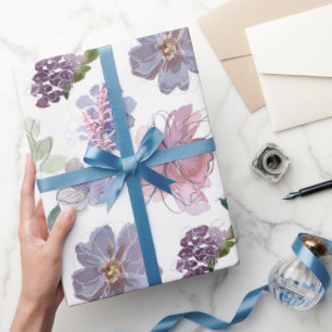 Rosa lila kronblad vit bakgrund presentpapper
