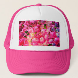 Rosa, lila och krämblommor keps