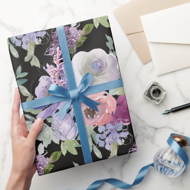 Rosa lila rosor svart bakgrund presentpapper (Gifting)