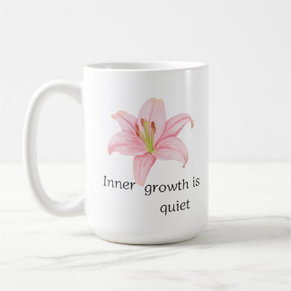 Rosa lilja blomma inre tillväxt inspirerande kaffemugg