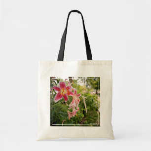 Rosa Lillies Tygkasse