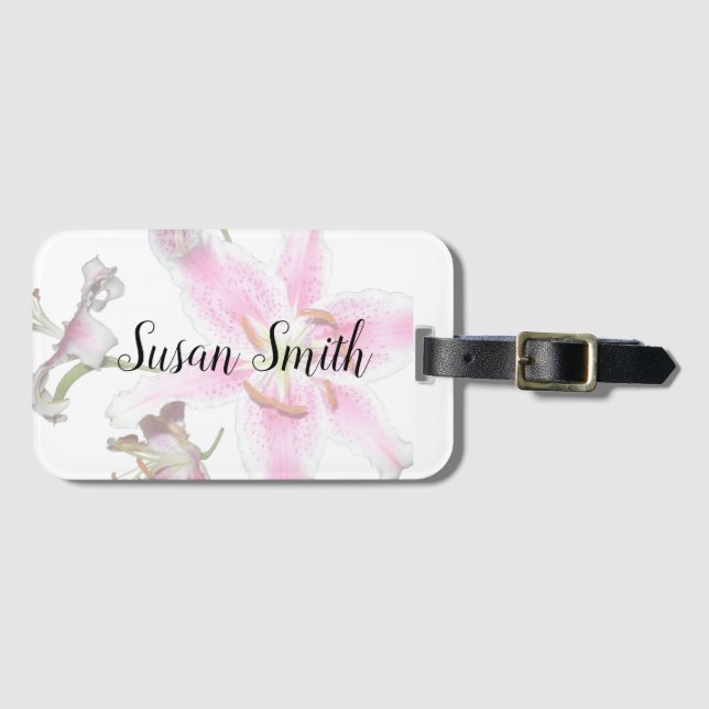 Rosa Lily | Fintvätt Rosa Lily Flower on White Bagagebricka (Framsida horisontal)