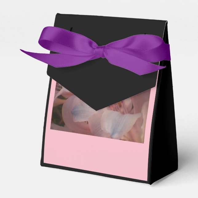 Rosa Lily Lila Ribbon Presentaskar (Framsidan Sidan)