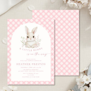 Rosa litet kanin gingham valv baby shower inbjudningar