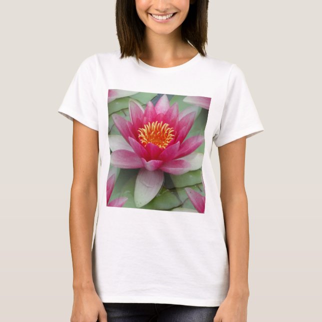 Rosa Lotus Vatten Lily T Shirt (Framsida)