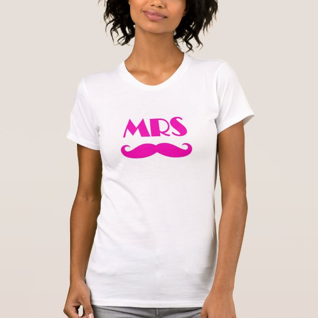 Rosa, lustigt mustasch Mrs. Title giftermål shirt T-shirt (Framsida)