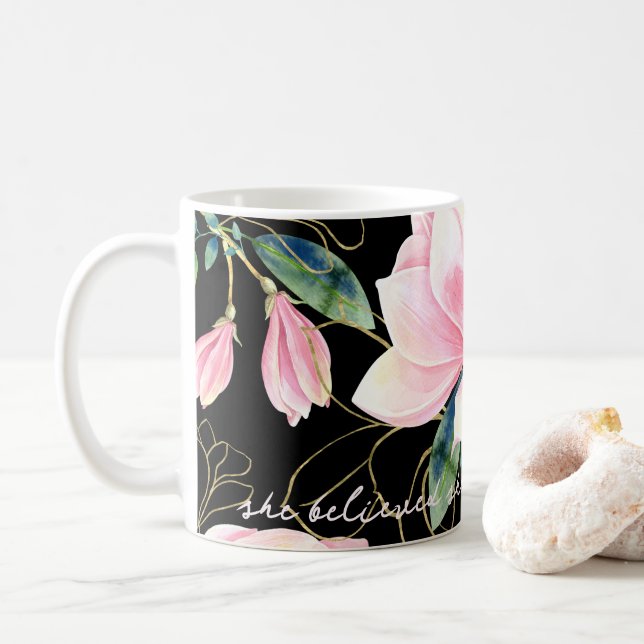 Rosa Magnolia Flowers trodde att hon kunde Kaffemugg (Med munk)