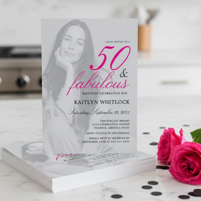 Rosa manuskrift 50 och fantastisk fotofödelsedagsf inbjudningar (modern elegant fifty and fabulous pink birthday party invitation with full photo for 50th birthday)