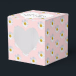 Rosa med favoritruta för Daisy Presentaskar<br><div class="desc">Vitt hjärta med nylodrat namn på  rosa och daisy mönster. Bakgrunden till färg kan ändras.</div>