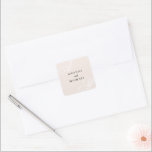 Rosa Modern Minimal Elegant Monogram Bröllop Fyrkantigt Klistermärke<br><div class="desc">Den här unika dekordekutformningen är en enkel modern minimalistisk utformning med elegant kant och har vackra kalligrafiskript som monogram av bruden och trippen på alternativa hörn. Namnen från bruden och brudgummen är centrerad med ett rent klassiskt utseende på en rosa med svart text. Ersätt exempeltexten med din information. Du kan...</div>