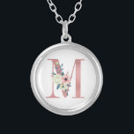 Rosa Monogram Blommigt Brev M Watercolor Bouquet Silverpläterat Halsband<br><div class="desc">Monogram halsband med ditt första i söt glitter och vattenfärgblommor. Blommigten brev M är designad i dammig rosa glitter, förskönad med en bukett av rosa och elfenbensblommor och grönska. En underbar gåva till vilken kvinna som helst och tillfälle. En underbar idé som bröllopsförmån för brudar till bära på din bröllopsdag...</div>