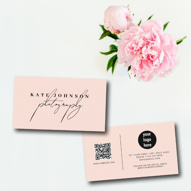  Rosa Namnteckning skript QR-kod Social Media Visitkort (Blush Pink Signature Script QR Code Social Media Business Card)