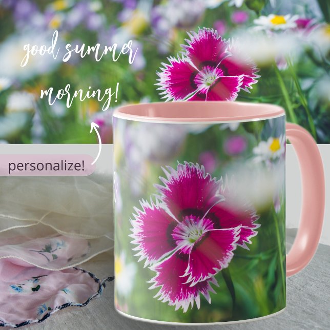 Rosa nejlikor med daisy mugg (Skapare uppladdad)
