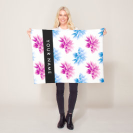 Rosa och blå dahlia, blommönster, Ditt Namn Fleecefilt