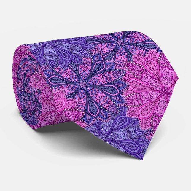 Rosa och blå färgrik mandala-mönster slips (Rullad)