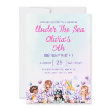 Rosa och blått under inbjudan till havs