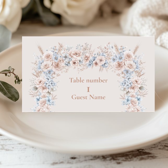  Rosa och Blommigt med blå vattenfärg Bröllop Placeringskort (Skapare uppladdad)