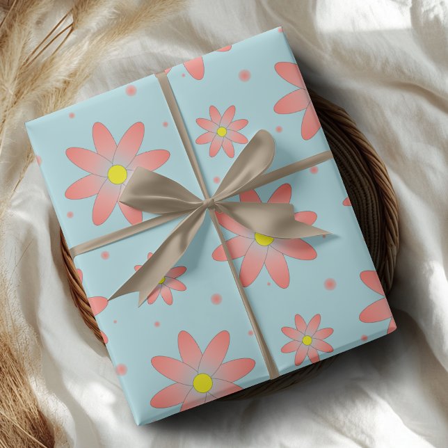 Rosa och blommor i pulverblått delikat daisy presentpapper (Skapare uppladdad)