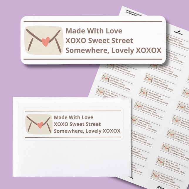 Rosa och Brun Casual Kuvert Doodle Returadress Etikett (Cute return address labels are easy to read and give a modern but casual vibe to your mail. )