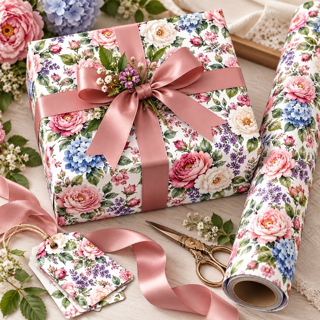 Rosa och elfenbensfärgade pioner, blå hortensior B Presentpapper (Skapare uppladdad)