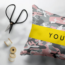 Rosa och Grått-kamouflage Ditt namn anpassar sig Prydnadskudde