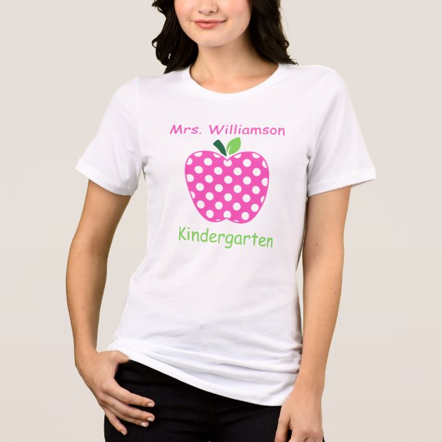 Rosa och gröna prickiga lärareäpple t shirt (Framsida)