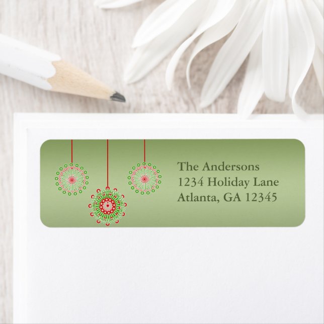 Rosa och Grönt Ornament på julens Grönt Returadress Etikett (Insitu)