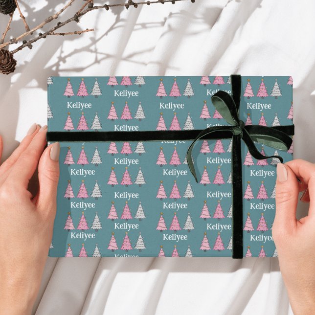 Rosa och grönt Personlig namn Julgranar Presentpapper (Skapare uppladdad)