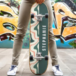Rosa och Grönt Retro Modern Abstrakt Marble Swirl Mini Skateboard Bräda 18,5 Cm<br><div class="desc">Stå vid skateparken med vår Rosa och Grönt Retro Modern Abstrakt Marble Swirl Skateboard! Med den här öga-fångstdesignen kan du vrida mönster i rosa och grönt, inspirerad av återtro och modern abstrakt. Perfekt för skateboarder som har unika och konstnärliga mönster i kärlek kombinerar den här plattformen stil och funktioner. Skateboard-däcket...</div>