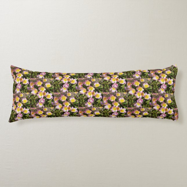 Rosa och Gula blommor Kroppskudde (Framsidan)