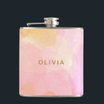 Rosa och guld abstrakt akvarellskräddad bröllop fickplunta<br><div class="desc">Denna stilfulla fask har en mjuk rosa och persikorosa abstrakt akvarelldesign med varma gyllene undertoner och ett modernt personligt namn i snygg gyllene bokstavsstil. Det är ett chic tillbehör för möhippor,  brudtärnsgåvor eller stora födelsedagsfiranden. En trendig och feminin pjäs perfekt för roligt på språng.</div>
