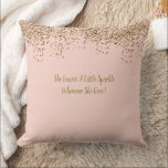 Rosa och Guld Gnistra Sprinkle Shower Party Kudde<br><div class="desc">Perfektens gåva till henne,  ett underbart minnesmärke för dagen...  det blir en keepsaké för kom i åratal.  Designad för att matcha ditt party-tema,  kuddar komen i ett urval av storlekar och stilar.  Leta efter andra party-idéer i hela samlingen Min Rosa Party.</div>