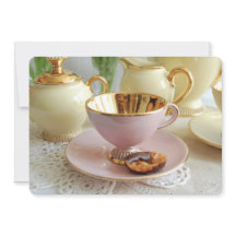 Rosa och guld- inbjudan för tekoppTeaparty