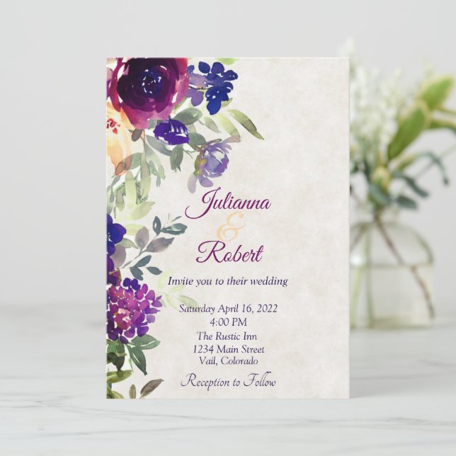 Rosa och lila blomsterbudgetbröllop inbjudningar (Stående Fram)