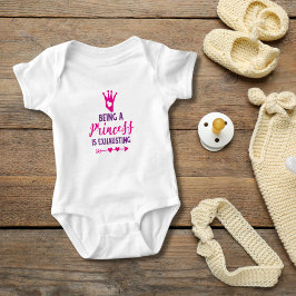 Rosa och Lila Eftersom prinsessan håller på att tö T Shirt
