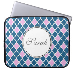 rosa och marin blå quatrefoil monogram laptop fodral