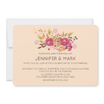 Rosa och Orange Flower Bouquet på persikobakgrunde