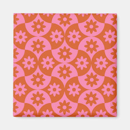 Rosa och Orange Flowers på Mid Century Scallop Magnet