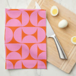 Rosa och Orange i det moderna Mönster Kökshandduk<br><div class="desc">Retro Mid Century Modern Mönster - Abstrakt Geometric Shapes - Cute and Minimalist Geometric Mönster in rosa and orange.</div>