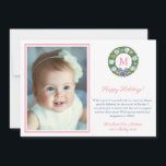 Rosa och orangea preppy boxwood-gingkärl Bild Julkort<br><div class="desc">Julkort med plats för ett monogram bestående av en enda bokstav och ett familjefoto. I en avvikelse från "traditionella" julfärger innehåller designen uppiggande rosa och orangea accenter. De akvarellartade elementen på framsidan (krans) och baksidan (girlang) var ursprungligen handmålade av mig i akvarell på 100% bomullspapper innan de skannades och arrangerades/stiliserades...</div>