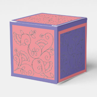 Rosa och Perpule Presentaskar