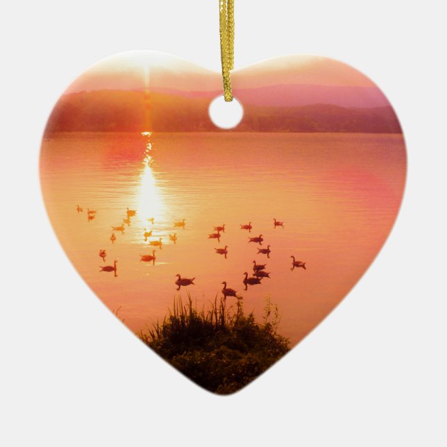 Rosa och persiko-sjö-solnedgång julgransprydnad keramik (Framsidan)