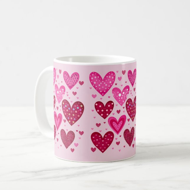 Rosa och röda mönstrade hjärtan kaffemugg (Framsida vänster)