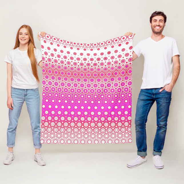 Rosa och rödmosaik fleecefilt (På plats)