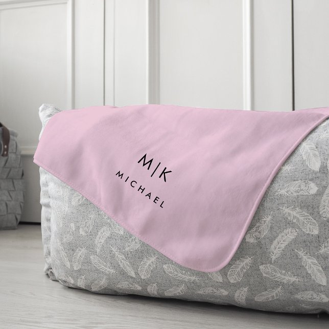 Rosa och svart | Modern monogram Fleecefilt (Skapare uppladdad)