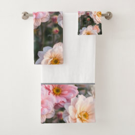 Rosa och vit blomsterhandduksuppsättning