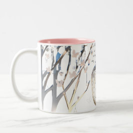 Rosa och vit fjäril och metalltänder Två-Tonad mugg