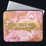 Rosa och vit marmor med guldolja och Glitter Laptop Sleeve<br><div class="desc">Rosa och vit marmor med guldolja och Glitter Elegant Monogram Namn Fodral. Det här fodral kan anpassas så att det inkluderar ditt första namn.</div>