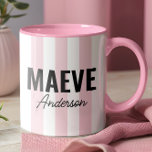 Rosa och vit rand-personlig, modern elegant mugg<br><div class="desc">Modern,  minimal typografi,  giftig rosa och vit rand-elegant,  enkel,  unik personlig-presentdesign mugg.</div>
